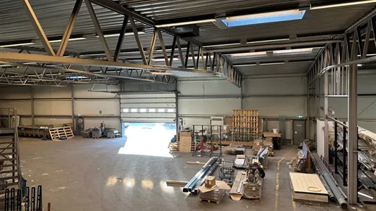 Lagerlokaler att hyra i Huddinge - foto 1